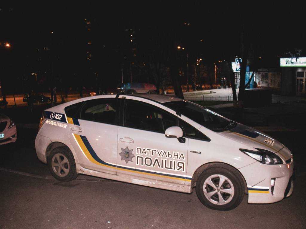В Киеве в одном из домов прогремел взрыв: погиб мужчина