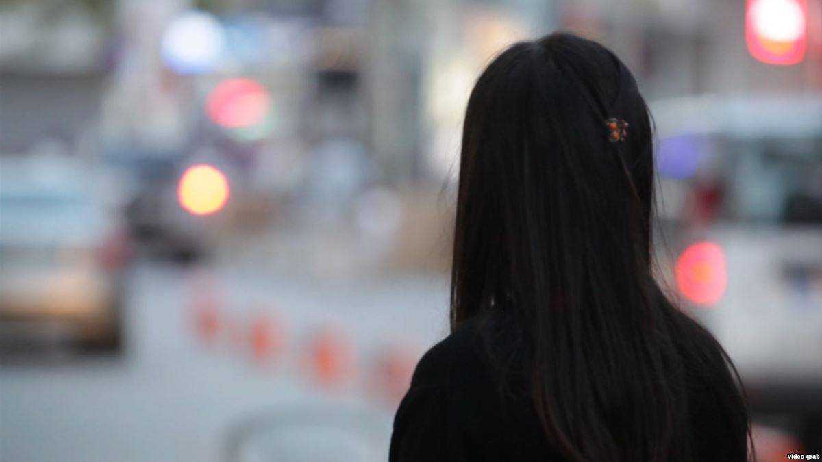 В столице 15-летнюю девушку держали в плену и принуждали заниматься проституцией