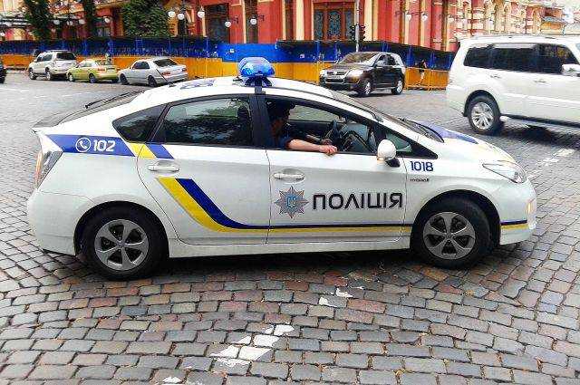 Во Львове неизвестные подожгли отделение российского банка