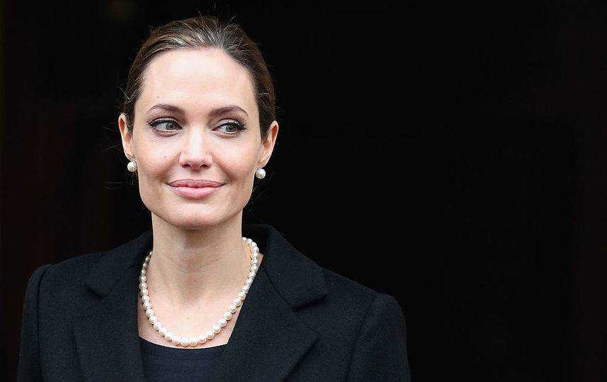 Анджелина Джоли хочет стать супергероиней Marvel
