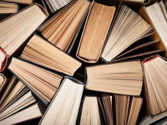 В Украину запретили ввоз 23 книг из России