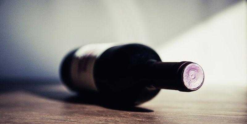 Медики назвали первые признаки аллергии на алкоголь