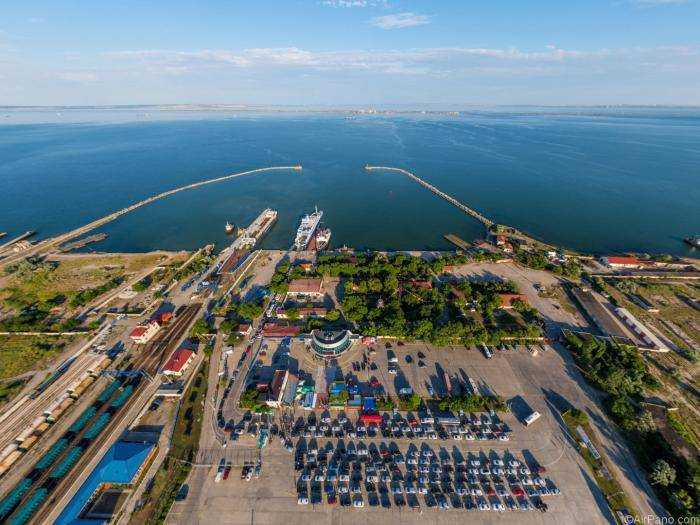 Угроза судоходству: у порта Керчи появились большие проблемы