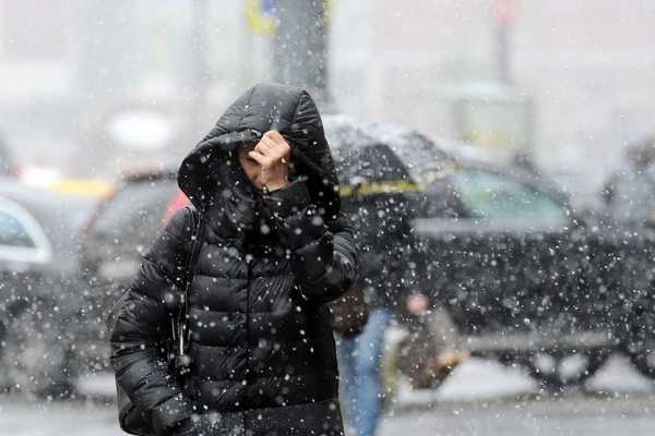 В Украину идет снежная буря: какие области под ударом