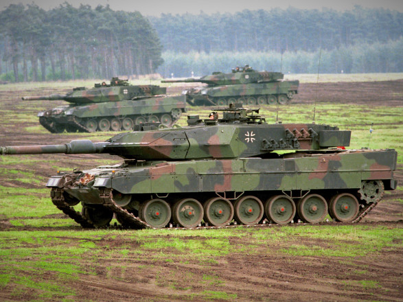 В Германии начались учения украинских военных на танках Leopard