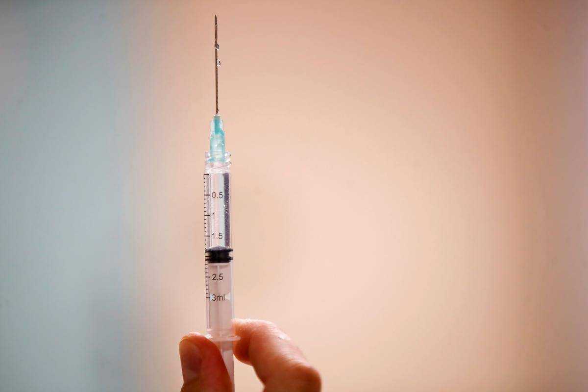 У двох країнах знайшли фальшиві COVID-вакцини