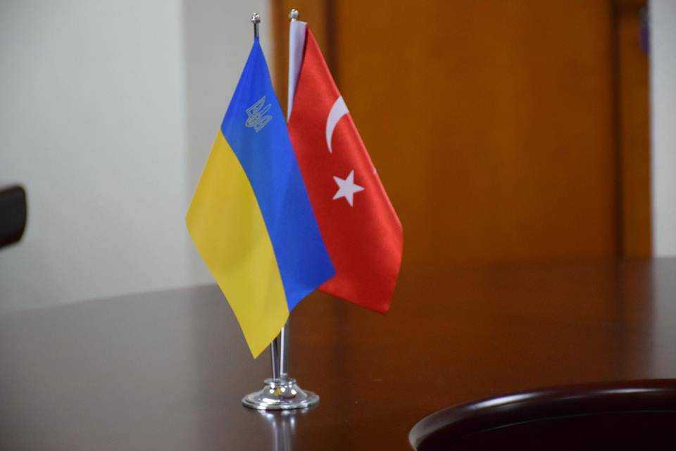Украина закупит у Турции десятки боевых беспилотников