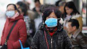 Что происходит в Китае в эпицентре вируса: город закрыт, паника, распыляют химикаты