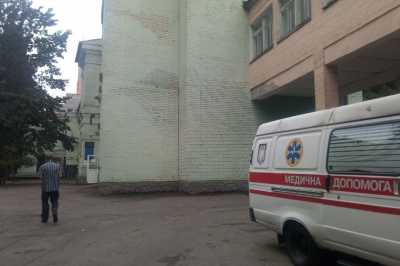 COVID-19 в Харькове: больных размещают в коридорах и холлах