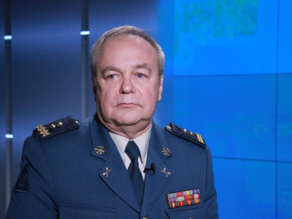 Генерал-лейтенант Романенко считает, что Резникова хотят "слить" чтобы проиграть войну россии