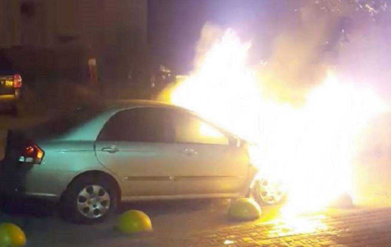 Поджог автомобиля журналистов в Броварах: двух подозреваемых объявят в розыск