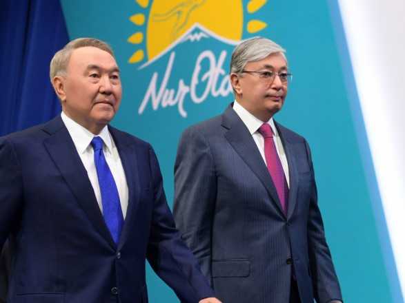 Новый глава Казахстана заявил, что советуется с Назарбаевым и в этом видит смысл транзита власти