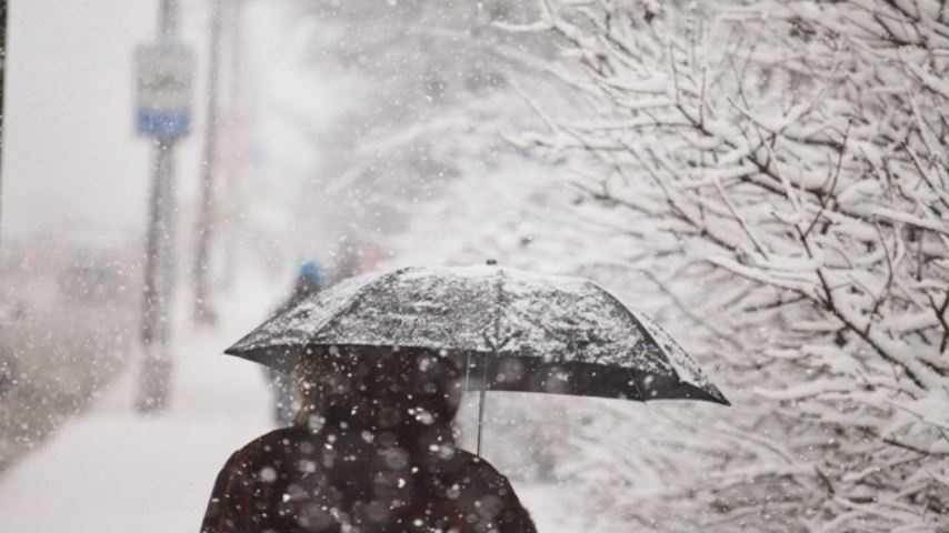 Морозы и дожди со снегом: какой погодный винегрет ждет Украину после Крещения