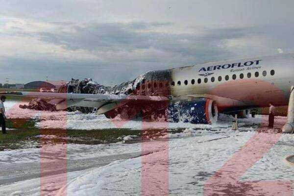 Кількість загиблих при загорянні літака в Шерметьево зросла