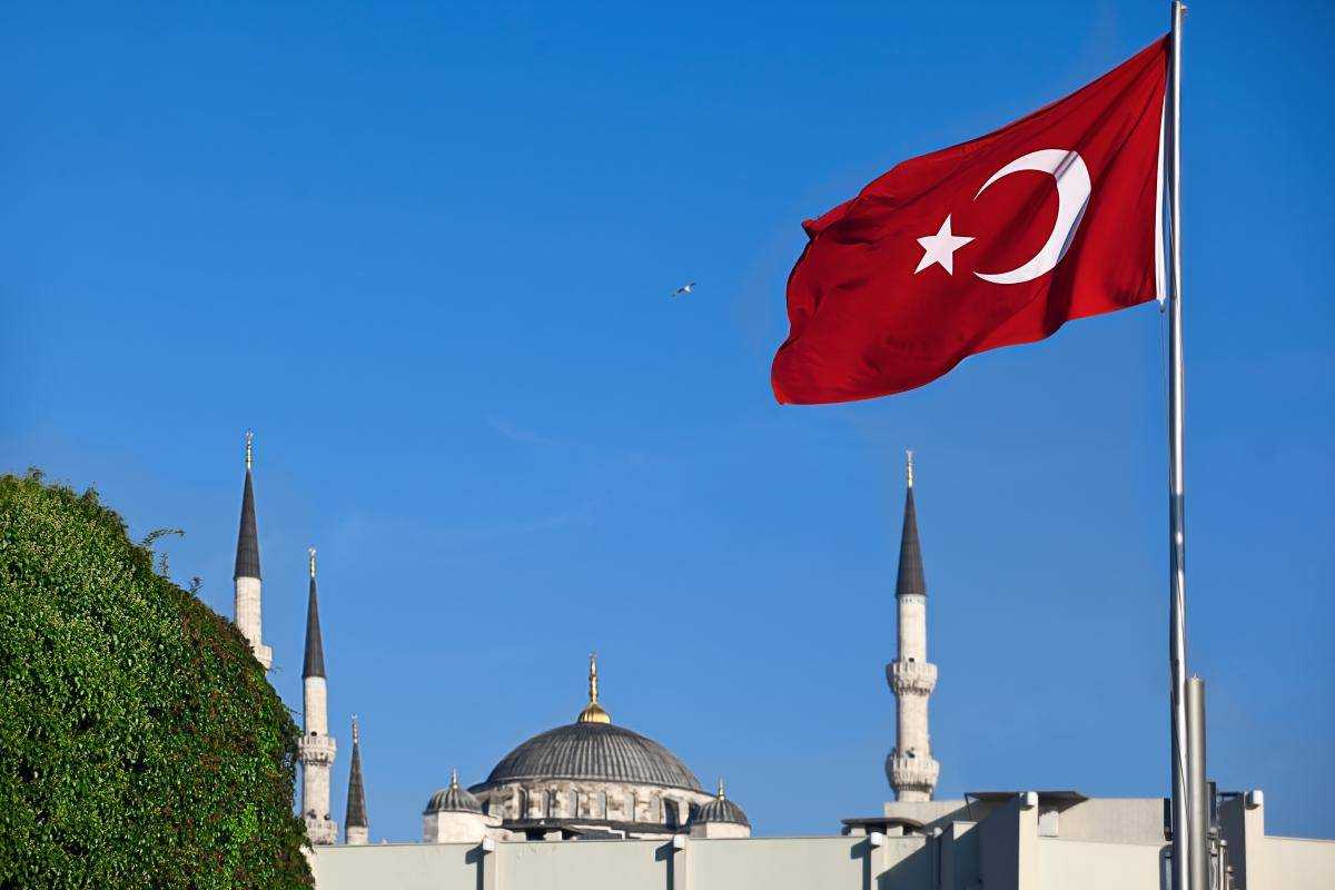 Туреччина змінить візові вимоги для частини туристів: кого це стосуватиметься