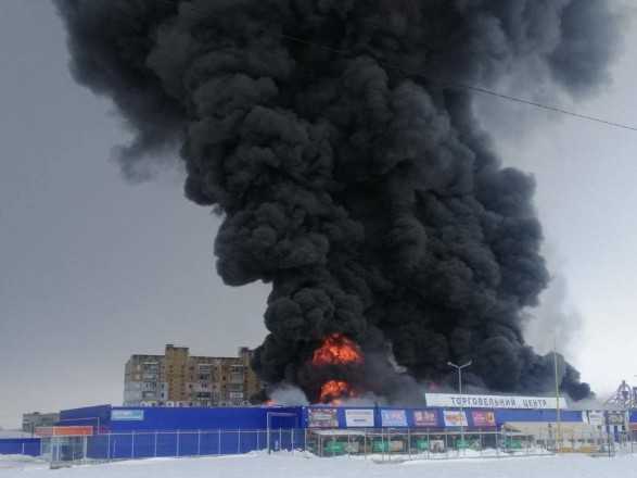 Поджог "Эпицентра" в Николаевской области: злоумышленнику грозит пожизненное заключение