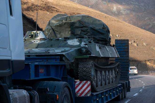 Азербайджан дал Армении отсрочку на вывод войск