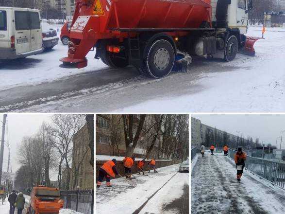 Вулиці Києва від снігу чистить майже 140 машин