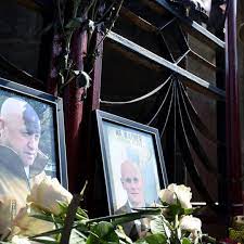 Подоляк о тайных похоронах Пригожина: символ страха Путина