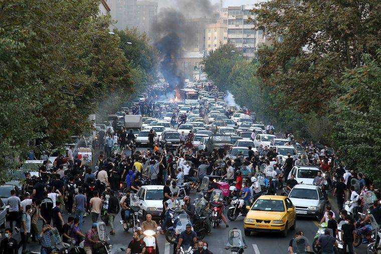 В Ірані не вщухають протести: вже понад 40 загиблих