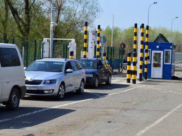 Украинцам закрыли въезд в Венгрию
