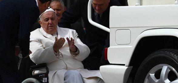 Папа Франциск находится в больнице для плановых анализов - Ватикан
