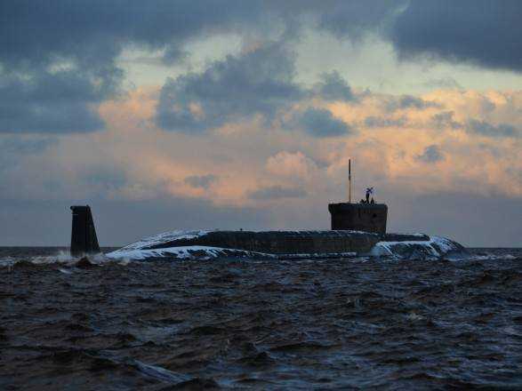 В Черном море находится 37 кораблей Черноморского флота РФ - разведка