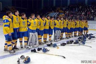 Украинская сборная по хоккею на чемпионате мира в Дунауйвароше победила сборную Венгрии