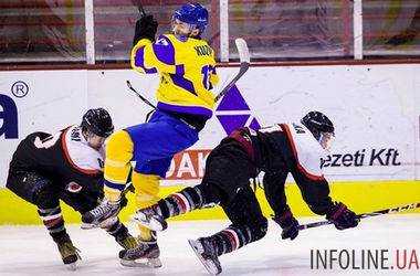 Украина завоевала второе место на молодежном чемпионате мира по хоккею