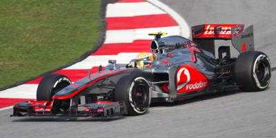 Пилот Mercedes AMG Л.Хэмилтон выиграл оба тренировочных заезда на Гран-при Италии