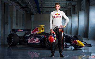 Макс Ферстаппен из команды Red Bull стал самым молодым победителем в истории "Формулы-1"