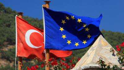 На уступки Турции в безвизовом вопросе ЕС не пойдет - президент Еврокомиссии