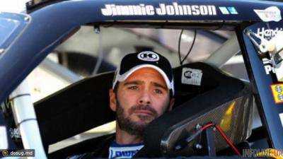 Джимми Джонсон стал семикратным чемпионом NASCAR