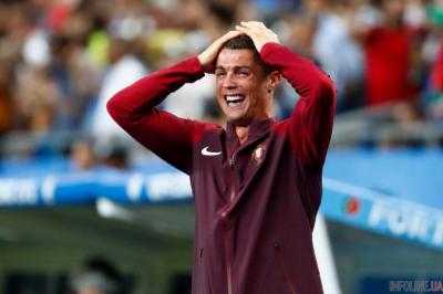 Нападающий сборной Португалии и мадридского "Реала" Криштиану Роналду признан лучшим спортсменом Европы