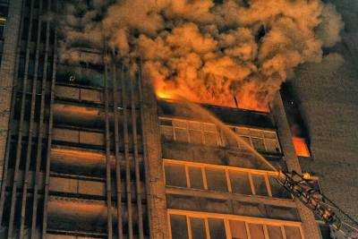 В Сумах из-за пожара в многоэтажке эвакуировали 8 человек
