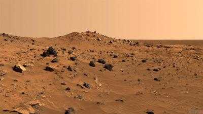 Необычные фиолетовые камни обнаружили на Марсе