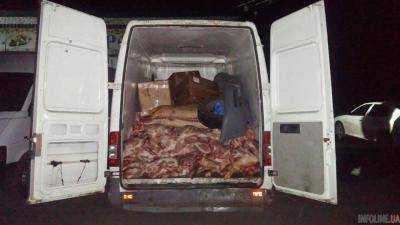 За прошедшие сутки пограничники задержали автомобиль, который пытался незаконно провезти мясо на оккупированный Донбасс