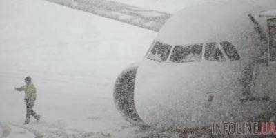 Из-за снегопада закрыли аэропорт в Одессе