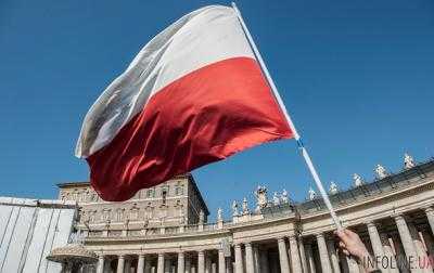 Вице-спикер Сената Польши Адам Белян заявил,что ожидают вмешательства России в политику страны
