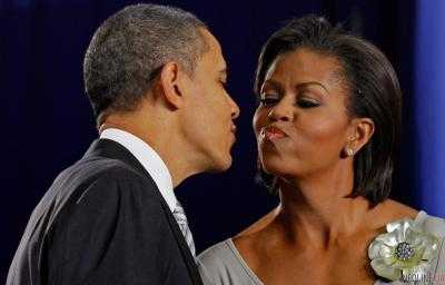 Президент США Б.Обама поздравил свою жену с днем ??рождения и признался ей в любви