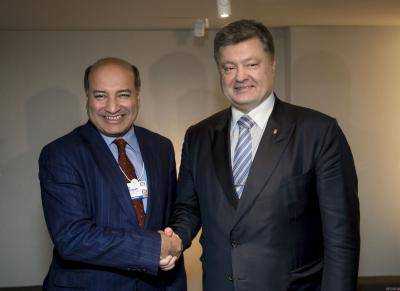 Президент Украины надеется, что объем финансовых ресурсов ЕБРР для сотрудничества с Украиной в 2017 году увеличится