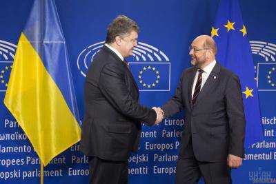 В данный момент проходит встреча бывшего президента Европейского парламента М.Шульцем с П.Порошенко