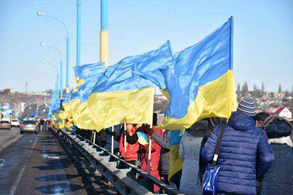 Как в разных городах Украины отметили День Соборности