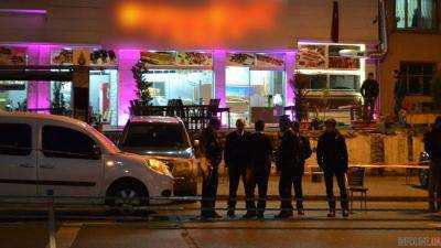 В Стамбуле из-за стрельбы в ресторане погиб человек, еще двое ранены