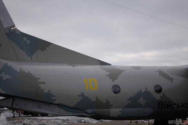 Обстрел украинского самолета с захваченных россиянами буровых вышек: опубликованы фото и подробности происшествия