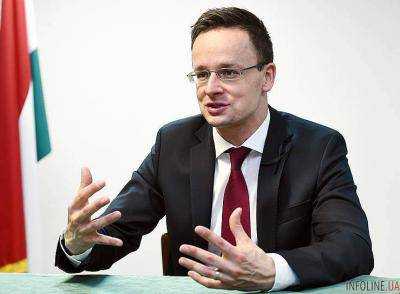 Глава МИД Венгрии Пейтер Сийярто : нечестно тянуть с безвизовом Украине