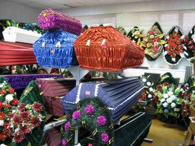 Сегодня  в мариупольской похоронной фирме СБУ провела обыск