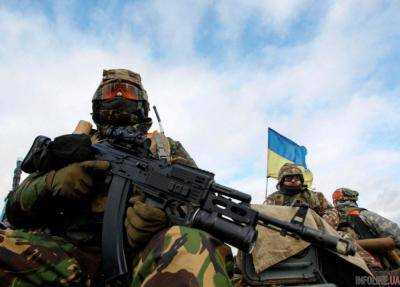 С начала суток боевики 25 раз обстреляли позиции украинских военных