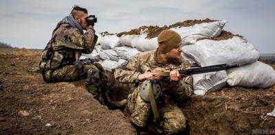 За прошедшие сутки в зоне проведения АТО боевики 61 раз обстреляли позиции украинских военных