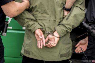 Пограничники задержали двух мужчин, которых разыскивала полиция за совершение уголовных преступлений